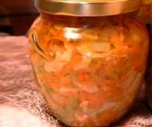 Salata od zelenog paradajza - najbolji recepti za grickalice za svaki dan i za zimu